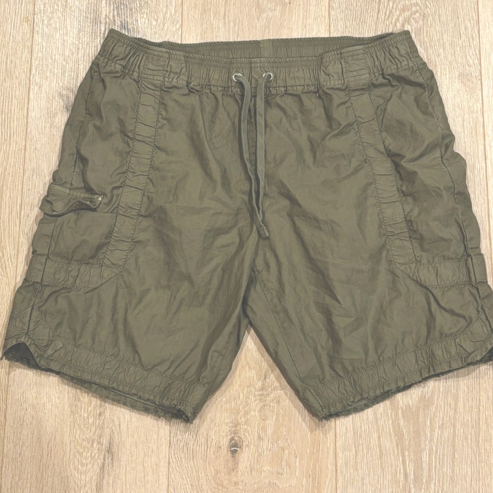 John Elliot Olive Green Cargo Shorts $350 retail sz L